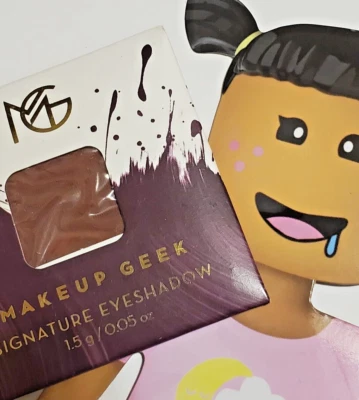 МАКИЯЖ GEEK - AMERICANO - ПОДПИСЬ ТЕНИ ДЛЯ ВЕК ПОПОЛНИТЬ - 1,5 г - новый - Изображение 1 из 3