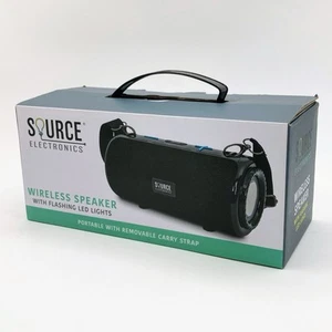 Altavoz inalámbrico Source Electronics con luces LED intermitentes, correa de transporte extraíble - Imagen 1 de 5