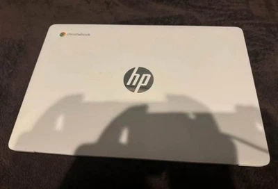 HP Chromebook 14 Laptop, Intel Celeron N4020, 4 GB RAM, 32 GB eMMC, 14in White - Image 1 of 4