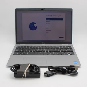 Dell Latitude 5520 15,6" Intel Core i5-1145G7 16GB DDR4 512GB SSD Windows 11 - Bild 1 von 9