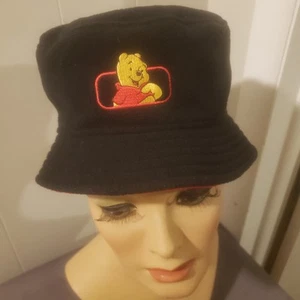 Pooh Youth Bucket Hat Black Red - Picture 1 of 7