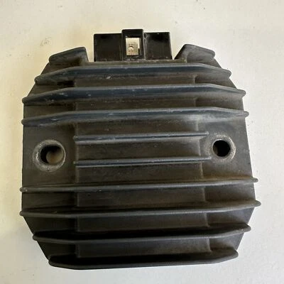 Kawasaki Ninja 250R EX250 2010 Voltage regulator rectifier reg - Image 1 of 4