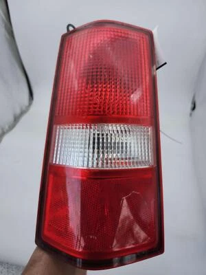 03 24 Conjunto de luz trasera izquierda Chevrolet Chevy Express 3500 OEM C0525 Foto 1 de 2