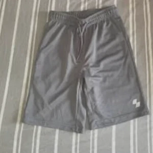 The Children’s Place Boys’ Athletic Basketball Shorts – Dark Gray, Size Medium - Picture 1 of 6