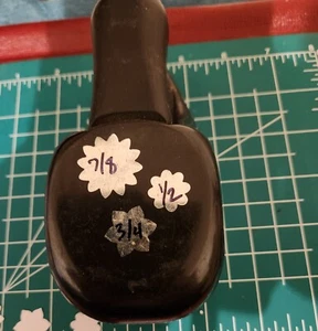 Stampin' Up! Wal Stil Papier Bastelstanze. Boho Blüten 3 BLUMEN funktioniert super! - Bild 1 von 2