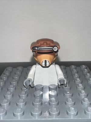 Lego Star Wars Boushh Minifigure Princess Leia Helmet Only - Image 1 of 4
