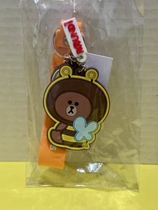 NEW BUZZY BROWN BEAR Bee Costume PVC Keychain Strap, LINE FRIENDS, ROUND 1 - Picture 1 of 4
