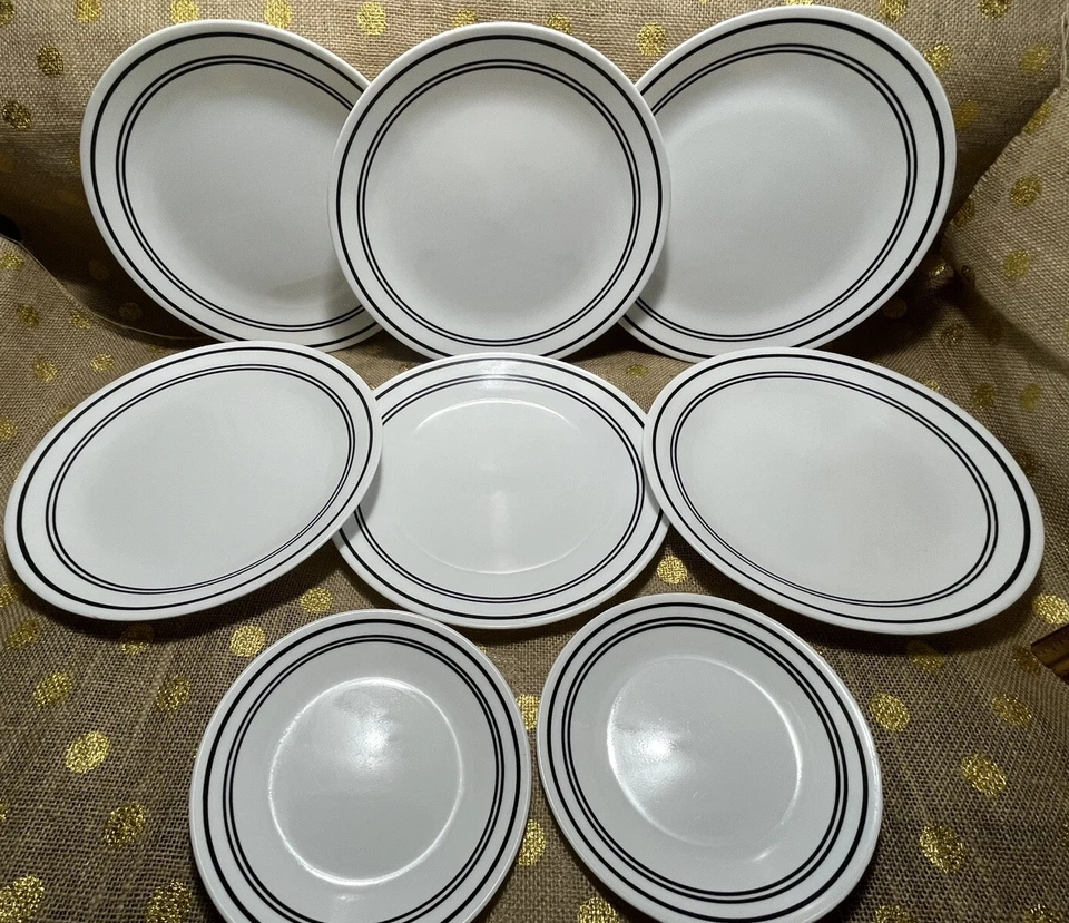Lote De 8 Corelle (Corning) CLÁSICO CAFÉ NEGRO 6 Platos de Cena y 2 Ensalada de Pan Foto 1 de 4