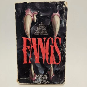 Fangs by Richard Forsythe Vintage paperback Book 1985, paperbacks from hell - Picture 1 of 6