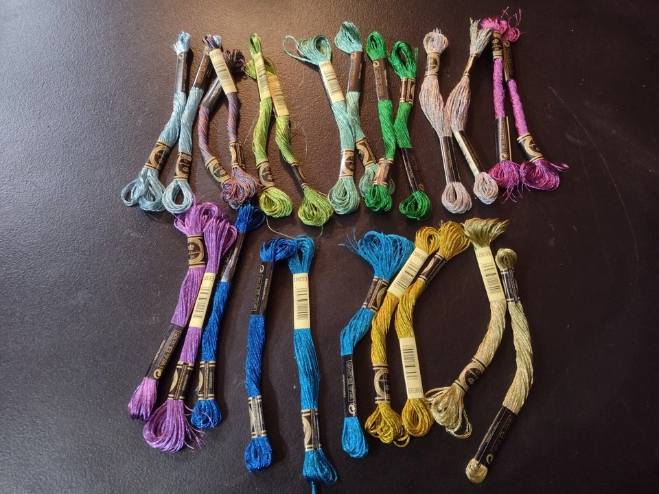 UMC STAG 12 Pieces Variegated Colours Premium Embroidery Thread | 100% Egyptian - Image 1 of 3