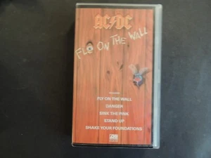VHS “AC/DC Fly on the wall“ - Bild 1 von 2