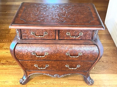 Торцевой столик в стиле барокко с 4 передними ящиками президентская мебель Magnussen. Co. Philipp - Изображение 1 из 4