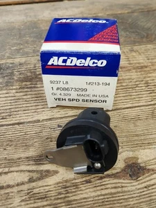 NOS GM 1983-95 Chevy Camaro Firebird Vette 4L60 VSS Vehicle Speed Sensor 8673299 - Picture 1 of 12