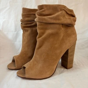NWOB Kristin Cavallari Chinese Laundry Laurel Nude Suede Peep Toe Bootie Sz 11 - Picture 1 of 12