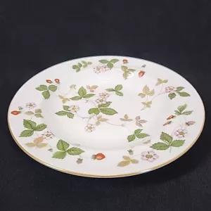 Zuppiera Wedgwood Wild Fragola Osso Cerchio Cina Cerchio Oro 22kt R4406 Inghilterra 9" - Foto 1 di 8