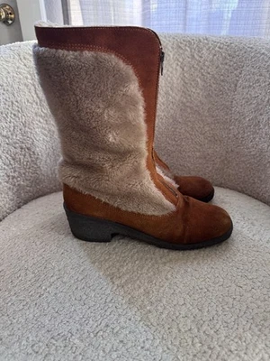 Botas Mocassins Quoddy Vintage Couro Shearling Marrom Fabricado nos EUA Anos 60 Western Boho 6 - Imagem 1 de 4