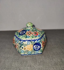Polish Pottery Hex Trinket Box Jewelry Holder UNIKAT Signed and Numbered 2894 - Picture 1 of 10