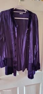 Beautiful Viscose Jacket/Shirt - Picture 1 of 5