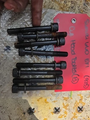 Pernos de culata Suzuki 660 EFI (8) 2701825 Cushman Turf Truckster 898658 Foto 1 de 4