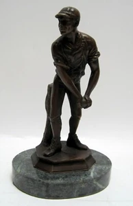 VTG Cricket Player Bowler Pitcher Bronze & Marble Statue 9 1/2" - Picture 1 of 7
