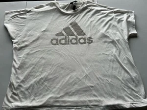 Adidas Woman’s White/gray T Shirt NWT 2XL - Picture 1 of 4