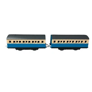 Blue Express Reisezugwagen Plarail Trackmaster Thomas TOMY 2 Stück - Bild 1 von 4