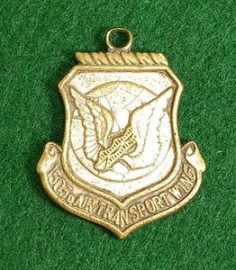 1959 Tachikawa Air Base 1503d Air Transport Wing XMAS Key Fob RARE - Picture 1 of 3