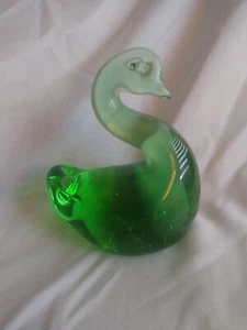 Vintage Green Art Glass Swan Paperweight 3.5" Tall Used - Picture 1 of 6