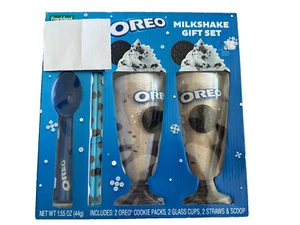 Oreo Gift Set includes 2 Glasses W/ 2 Straws & Scoop. (No cookies in the box) - Picture 1 of 4