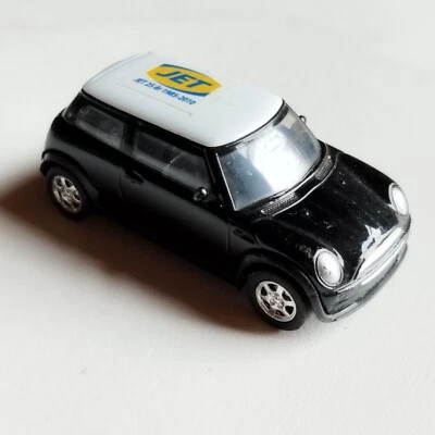 Welly  modelcar made in China. No. 58165 . Mini Cooper .JET 25 years 1985-2010 - Image 1 of 4