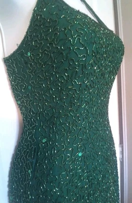 Ladies Emerald Green Evening Gown For Prom/Cross Dressing/Pageants - Image 1 of 4