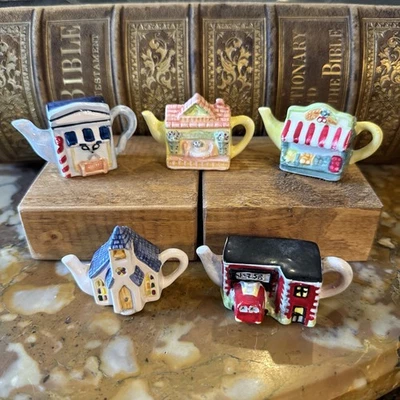 Wade Red Rose Tea Teapot series from 1997 Set of 5 Roseville Buildings - Image 1 of 4