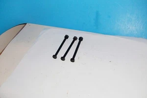 3 SCHALLDÄMPFERSCHRAUBEN UND MUTTERN FÜR HOMELITE 3300 MOTORSÄGE UP04049 UP04059 - Bild 1 von 1