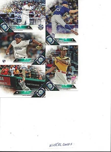 2016 Topps Update Seattle Mariners Team Set Lind Edwin Diaz Robinson Cano 5 - Picture 1 of 1