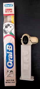 Vintage 1990's Peanuts Snoopy Pez Dispenser & Oral B Toothbrush Set - Bild 1 von 5