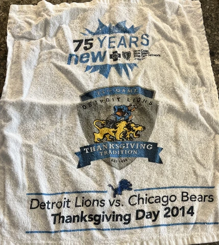 Detroit Lions VS Chicago Bears Thanksgiving 2014 Football Game NFL Rally Towel Cover