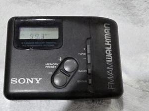 Sony Walkman SRF M30 FM Am Wetter tragbares Radio SRF-M30 GETESTET - Bild 1 von 3