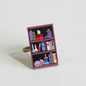 Magical Wizard Bookshelf adjustable Ring bronze NIP FOTM witch cat - Picture 1 of 2