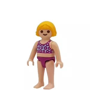 Playmobil figure figure little girl in swimsuit pool bikini - Picture 1 of 1