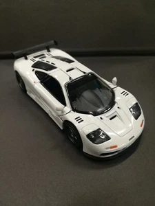 1995 Mclaren F1 White Kinsmart Toy Car Model 1/34 Scale Diecast Metal Open Doors - Picture 1 of 2