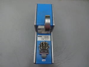 SICK LUT1-400 LUMINESCENCE SENSOR / 1 007 626 / 0011 0034 - Picture 1 of 7