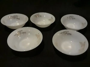 Vintage Federal Golden Glory Milk Glass Berry/Desert Bowls Dish 4 7/8" Kitchen - Picture 1 of 6