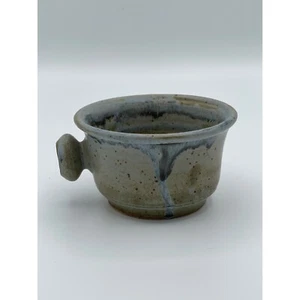 Handmade Studio Pottery Bowl With Handle - Picture 1 of 7