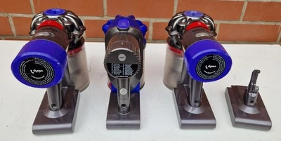 Dyson Konvolut SV10 / DC34 + Akku - Bild 1 von 4
