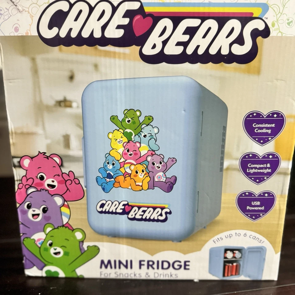 Mini nevera compacta Care Bears para aperitivos y bebidas alimentada por USB Foto 1 de 3
