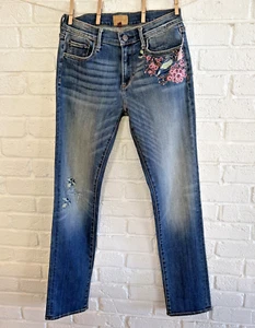 NWT Driftwood Audrey Mid Rise Embroidered Floral Jeans Stretch Size 27 Straight - Picture 1 of 8