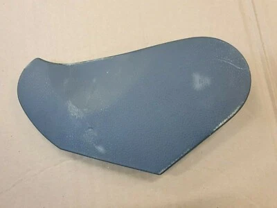 VW AMAROK MK1 ASIENTO DELANTERO DERECHO RESPALDO TAPA EMBELLECEDOR GRIS OSCURO 2K0881479A Foto 1 de 3