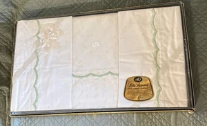 Vtg Lady Pepperell Full Flat Sheet 2 Pillowcases White w Green Embroidery, Boxed - Picture 1 of 7