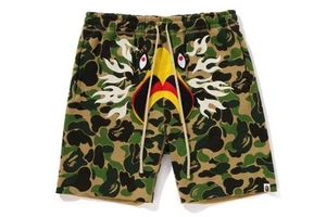 BAPE x READYMADE ABC Camo Eagle Wide Sweat Shorts Green A BATHING APE: L Japan - Bild 1 von 19