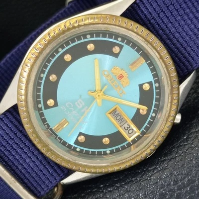 VINTAGE ORIENT SK AUTOMATIC JAPAN 46961 MENS SKY BLUE COLOR DIAL WATCH a703325-1 - Image 1 of 4
